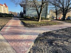 Długo oczekiwany chodnik