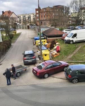 Kostrzyn pilnie potrzebuje parkingów!